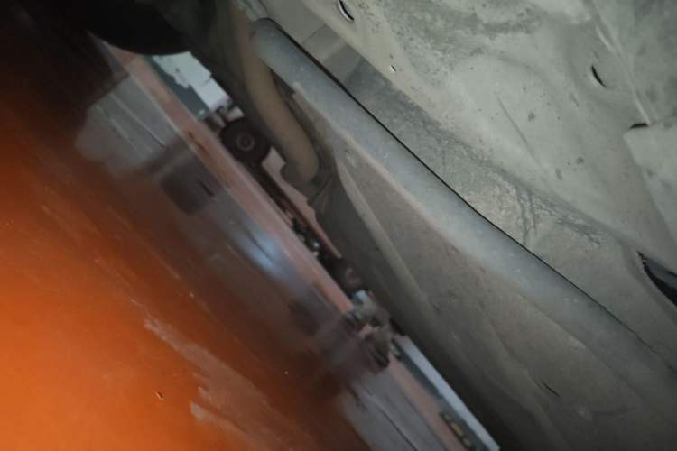 Used Honda Vezel 2016 1.8L CVT Front-Wheel Drive Pioneer Edition Chassis Front Left