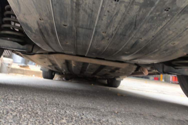 Used Honda Vezel 2016 1.8L CVT Front-Wheel Drive Pioneer Edition Chassis Rear