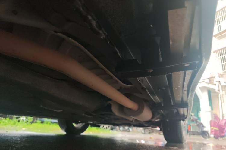 Used Honda Vezel 2016 1.8L CVT Front-Wheel Drive Pioneer Edition Chassis Rear Right