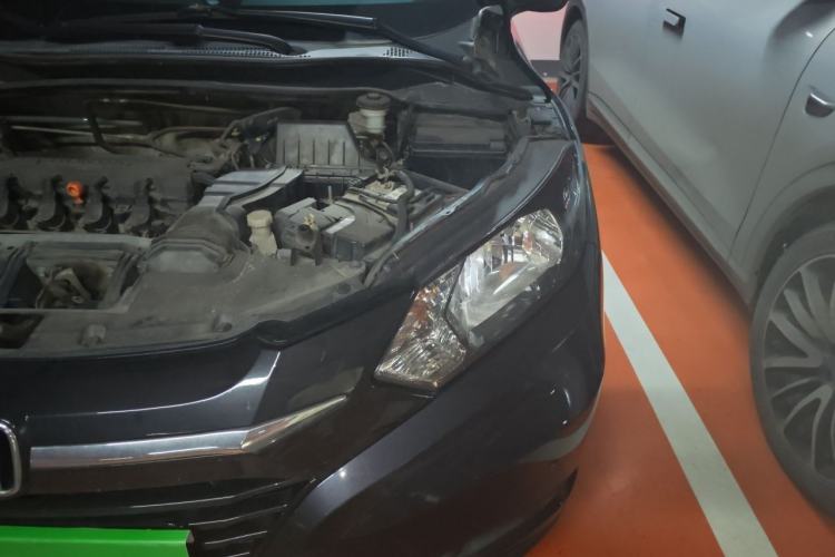 Used Honda Vezel 2016 1.8L CVT Front-Wheel Drive Pioneer Edition Engine Bay Left