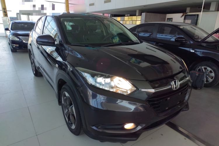 Used Honda Vezel 2016 1.8L CVT Front-Wheel Drive Pioneer Edition Exterior 1