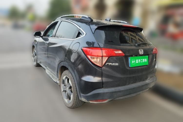 Used Honda Vezel 2016 1.8L CVT Front-Wheel Drive Pioneer Edition Exterior 3