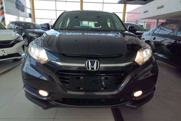 Used Honda Vezel 2016 1.8L CVT Front-Wheel Drive Pioneer Edition Front
