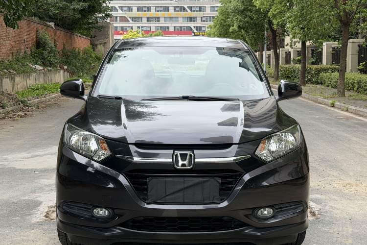 Used Honda Vezel 2016 1.8L CVT Front-Wheel Drive Pioneer Edition Front