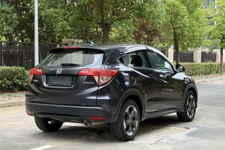 Used Honda Vezel 2016 1.8L CVT Front-Wheel Drive Pioneer Edition Rear Right 45 Deg