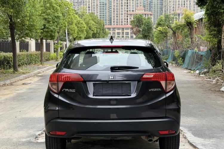 Used Honda Vezel 2016 1.8L CVT Front-Wheel Drive Pioneer Edition Rear