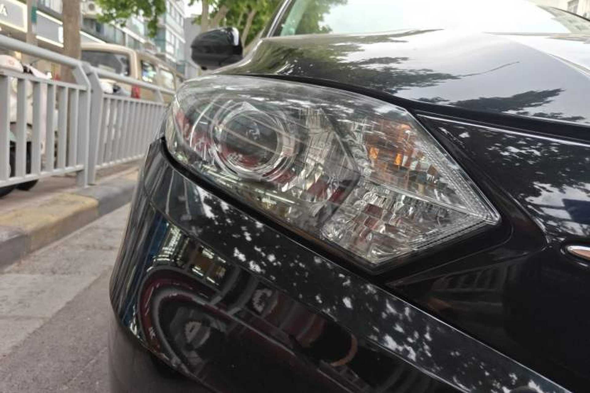 Used Honda Vezel 2016 1.8L CVT Front-Wheel Drive Pioneer Edition Right Front Headlight