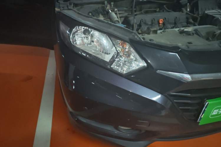 Used Honda Vezel 2016 1.8L CVT Front-Wheel Drive Pioneer Edition Right Front Headlight