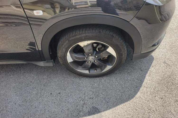 Used Honda Vezel 2016 1.8L CVT Front-Wheel Drive Pioneer Edition Right Front Wheel Hub