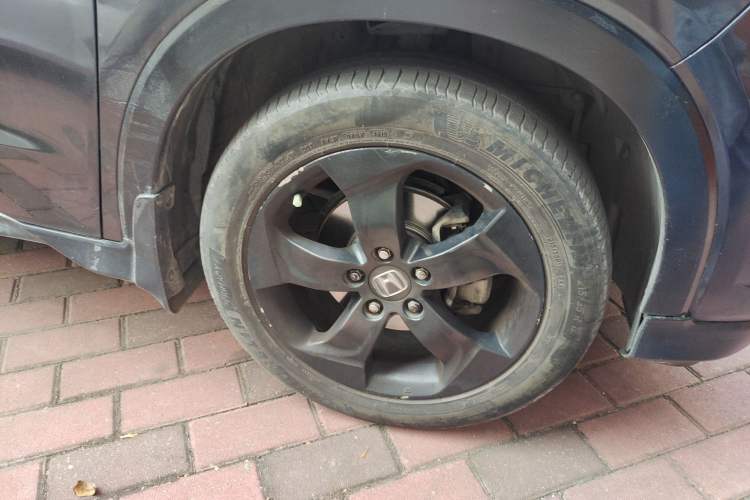 Used Honda Vezel 2016 1.8L CVT Front-Wheel Drive Pioneer Edition Right Front Wheel Hub