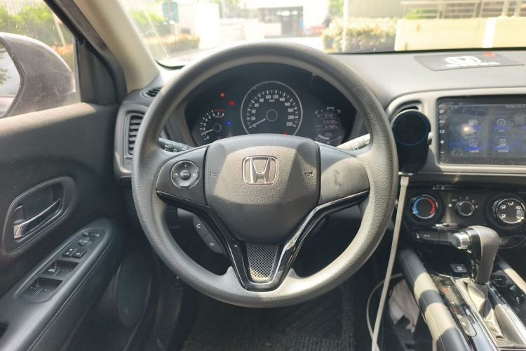 Used Honda Vezel 2016 1.8L CVT Front-Wheel Drive Pioneer Edition Steering Wheel