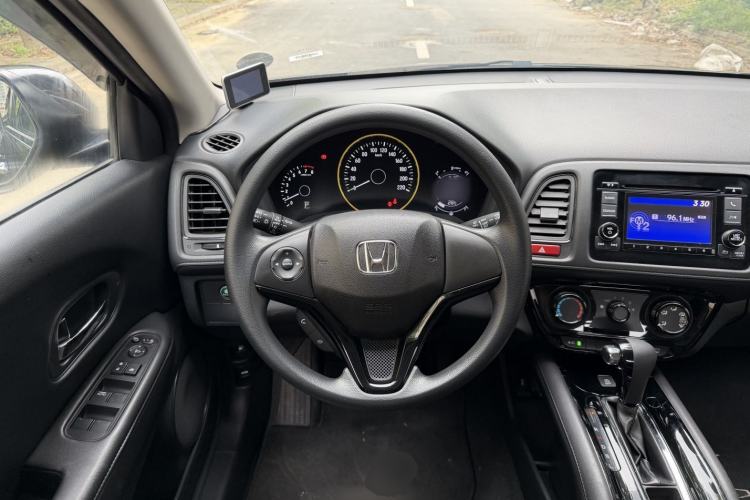 Used Honda Vezel 2016 1.8L CVT Front-Wheel Drive Pioneer Edition Steering Wheel