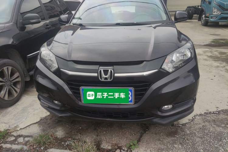 Used Honda Vezel 2016 1.8L CVT Front-Wheel Drive Pioneer Edition Front