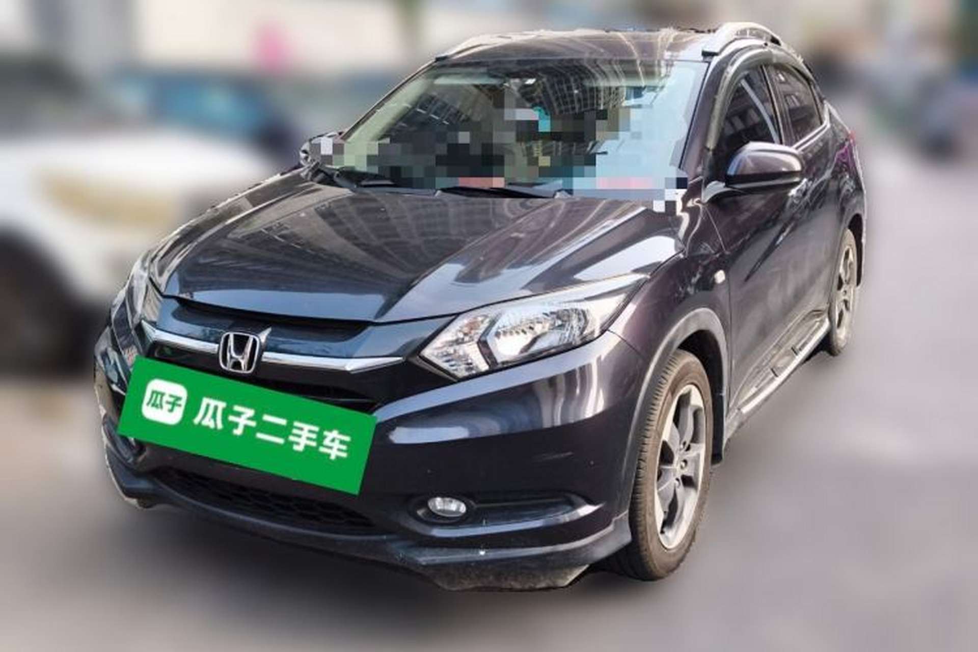 Used Honda Vezel 2016 1.8L CVT Front-Wheel Drive Pioneer Edition Front Left 45 Deg