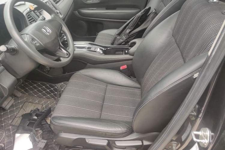 Used Honda Vezel 2016 1.8L CVT Front-Wheel Drive Pioneer Edition Left Front Seat