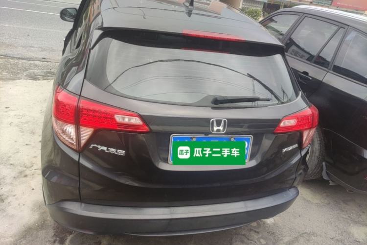 Used Honda Vezel 2016 1.8L CVT Front-Wheel Drive Pioneer Edition Rear