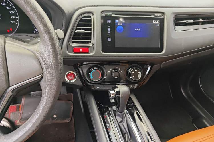 Used Honda Vezel 2016 1.8L CVT Front-Wheel Drive Pioneer Edition Audio And AC Panel