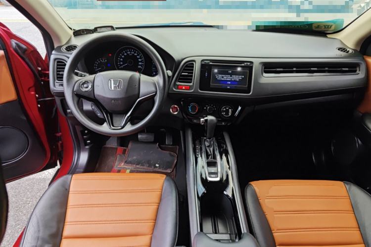 Used Honda Vezel 2016 1.8L CVT Front-Wheel Drive Pioneer Edition Center Console