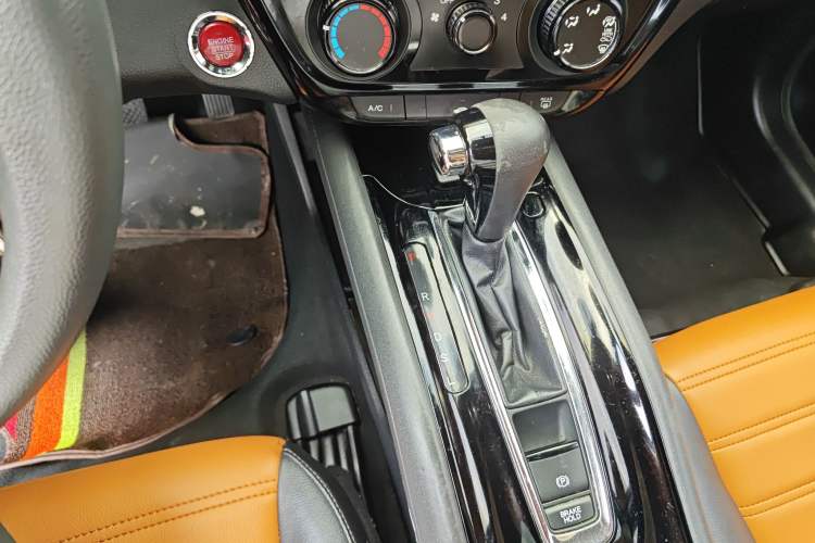 Used Honda Vezel 2016 1.8L CVT Front-Wheel Drive Pioneer Edition Gear Lever