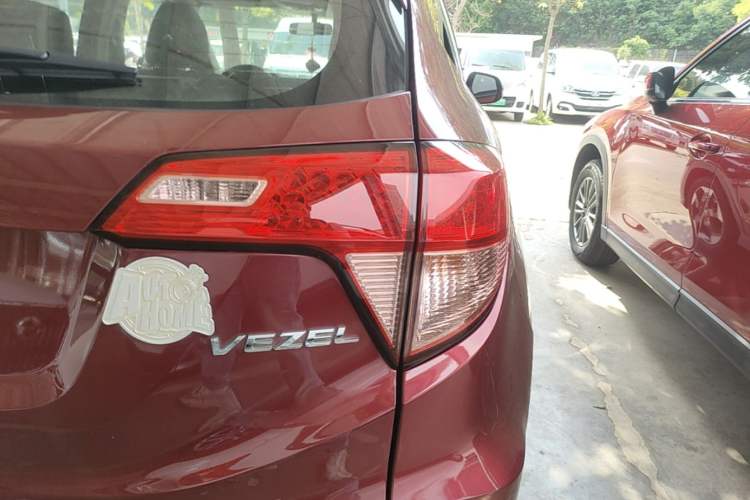 Used Honda Vezel 2016 1.8L CVT Front-Wheel Drive Pioneer Edition Right Rear Taillight