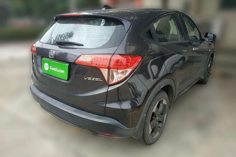 Used Honda Vezel 2016 1.8L CVT Front-Wheel Drive Pioneer Edition Rear Right 45 Deg