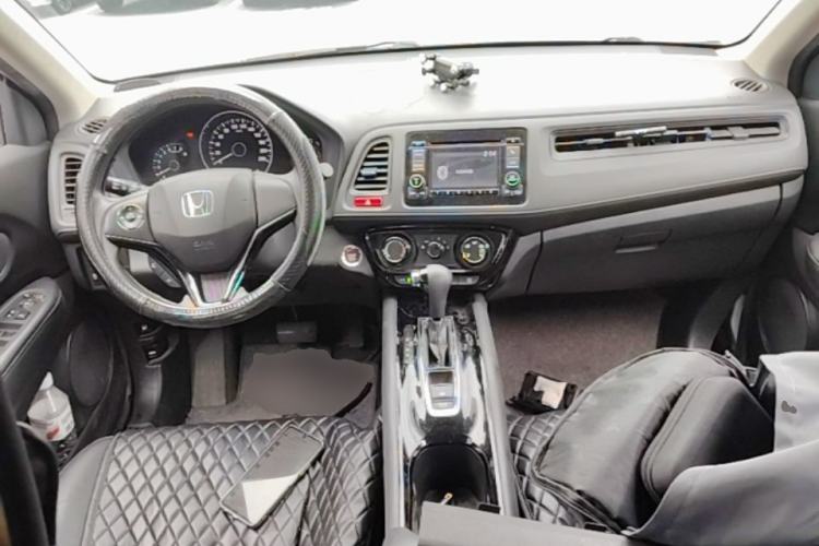 Used Honda Vezel 2016 1.8L CVT Front-Wheel Drive Pioneer Edition Center Console