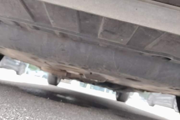 Used Honda Vezel 2016 1.8L CVT Front-Wheel Drive Pioneer Edition Chassis Front