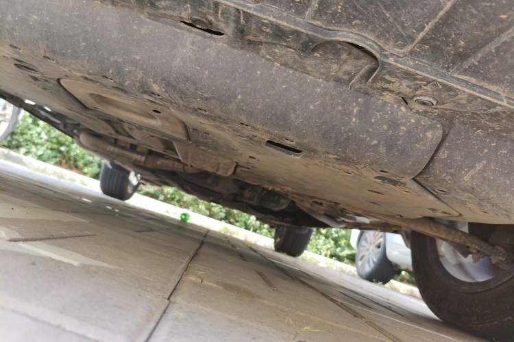 Used Honda Vezel 2016 1.8L CVT Front-Wheel Drive Pioneer Edition Chassis Front