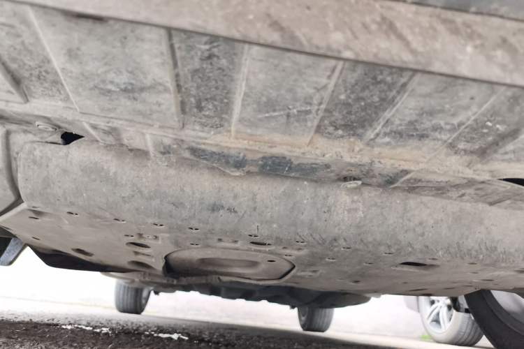 Used Honda Vezel 2016 1.8L CVT Front-Wheel Drive Pioneer Edition Chassis Front