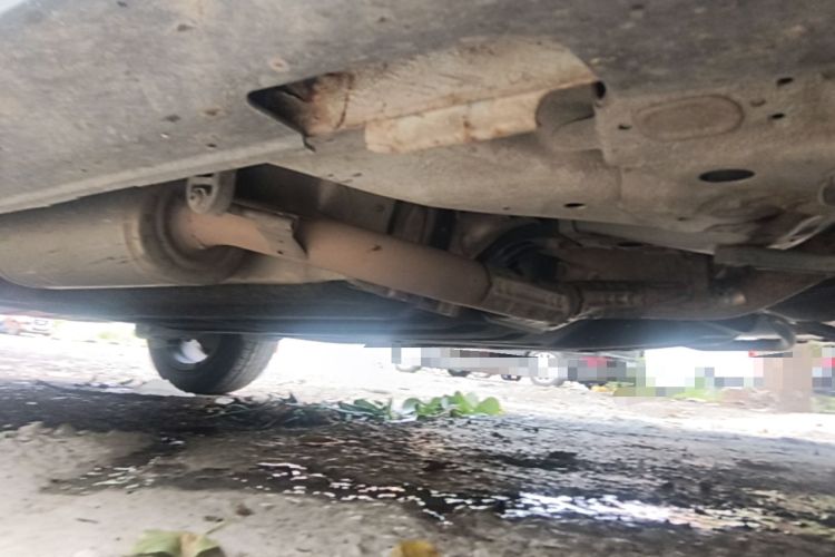 Used Honda Vezel 2016 1.8L CVT Front-Wheel Drive Pioneer Edition Chassis Front Right
