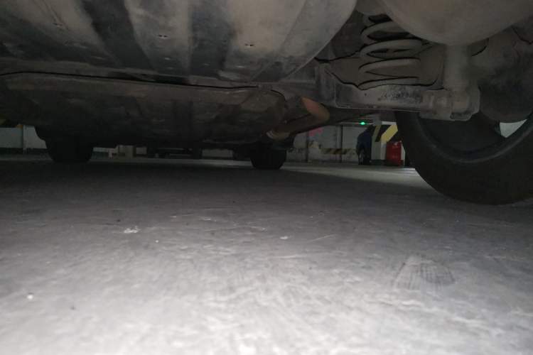 Used Honda Vezel 2016 1.8L CVT Front-Wheel Drive Pioneer Edition Chassis Rear