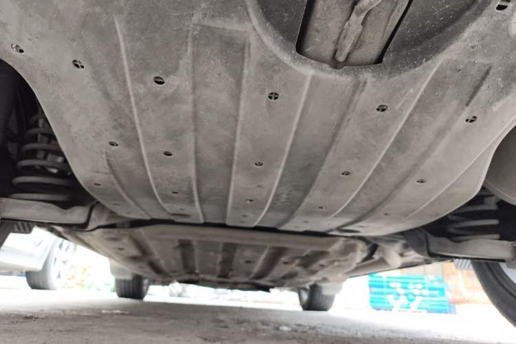 Used Honda Vezel 2016 1.8L CVT Front-Wheel Drive Pioneer Edition Chassis Rear