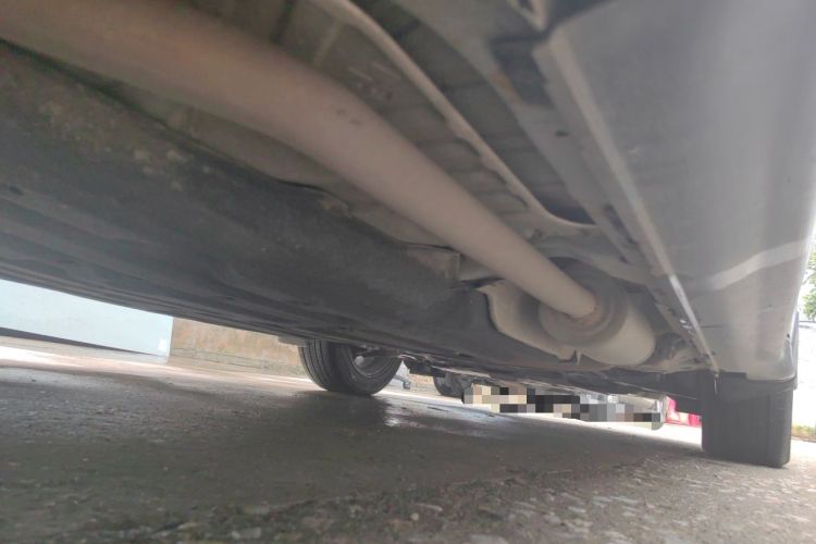 Used Honda Vezel 2016 1.8L CVT Front-Wheel Drive Pioneer Edition Chassis Rear Right