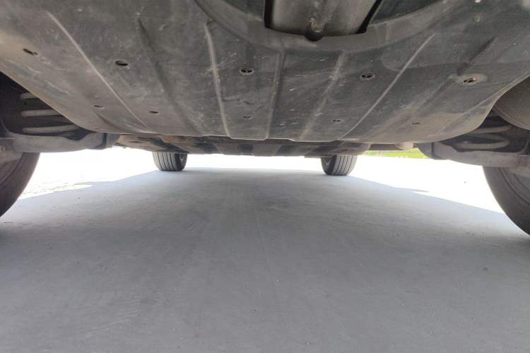 Used Honda Vezel 2016 1.8L CVT Front-Wheel Drive Pioneer Edition Chassis Rear