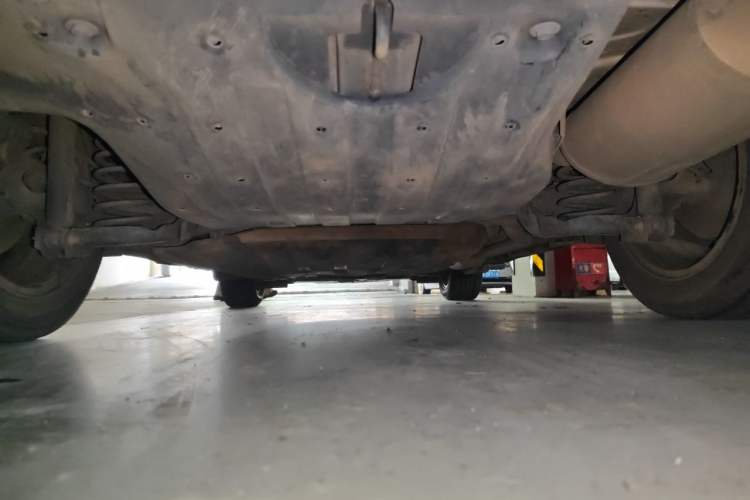 Used Honda Vezel 2016 1.8L CVT Front-Wheel Drive Pioneer Edition Chassis Rear