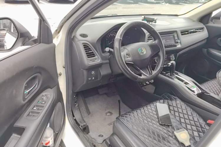 Used Honda Vezel 2016 1.8L CVT Front-Wheel Drive Pioneer Edition Driver Seat