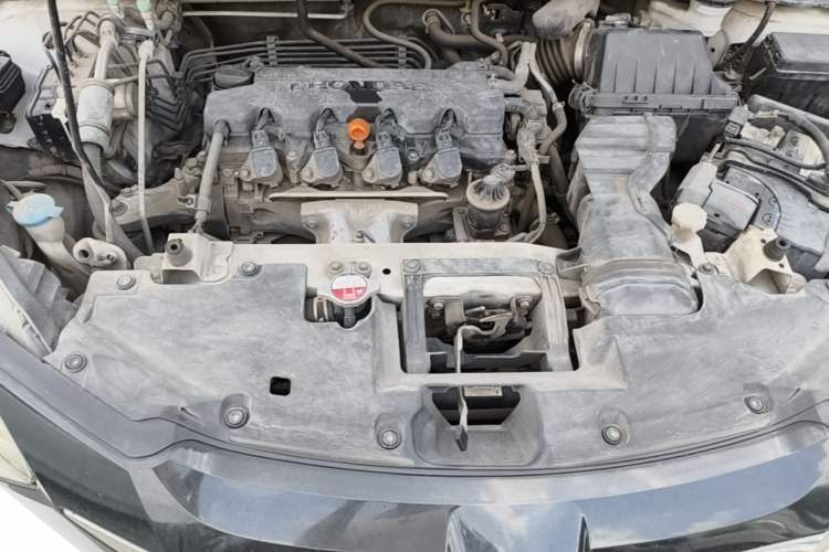 Used Honda Vezel 2016 1.8L CVT Front-Wheel Drive Pioneer Edition Engine Bay