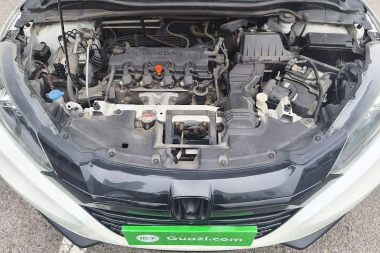 Used Honda Vezel 2016 1.8L CVT Front-Wheel Drive Pioneer Edition Engine Bay