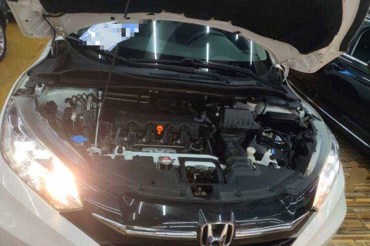 Used Honda Vezel 2016 1.8L CVT Front-Wheel Drive Pioneer Edition Engine Bay
