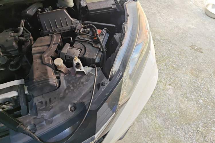 Used Honda Vezel 2016 1.8L CVT Front-Wheel Drive Pioneer Edition Engine Bay Left