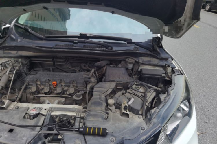 Used Honda Vezel 2016 1.8L CVT Front-Wheel Drive Pioneer Edition Engine Bay Left