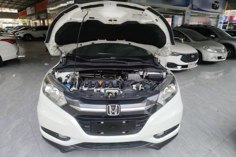 Used Honda Vezel 2016 1.8L CVT Front-Wheel Drive Pioneer Edition Engine Bay