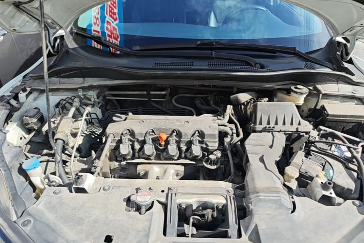 Used Honda Vezel 2016 1.8L CVT Front-Wheel Drive Pioneer Edition Engine Bay