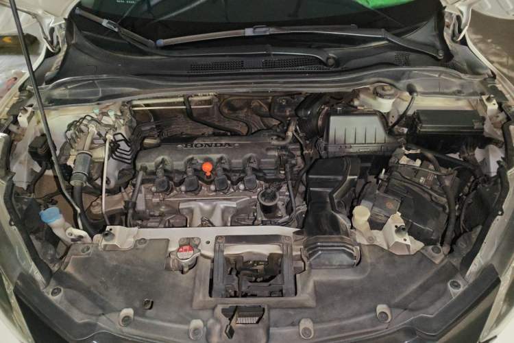 Used Honda Vezel 2016 1.8L CVT Front-Wheel Drive Pioneer Edition Engine Bay
