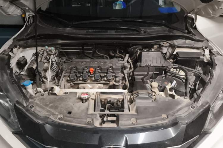 Used Honda Vezel 2016 1.8L CVT Front-Wheel Drive Pioneer Edition Engine Bay
