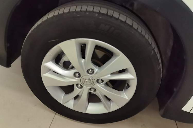 Used Honda Vezel 2016 1.8L CVT Front-Wheel Drive Pioneer Edition Exterior 1
