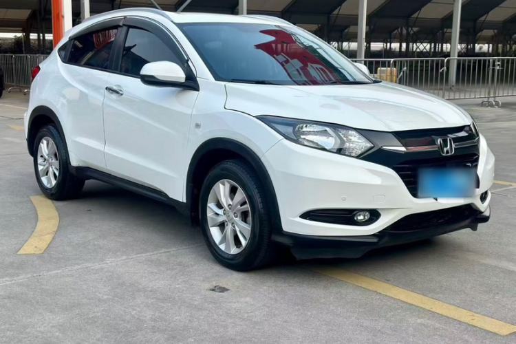 Used Honda Vezel 2016 1.8L CVT Front-Wheel Drive Pioneer Edition Exterior 2