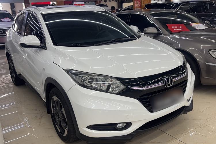 Used Honda Vezel 2016 1.8L CVT Front-Wheel Drive Pioneer Edition Exterior 2