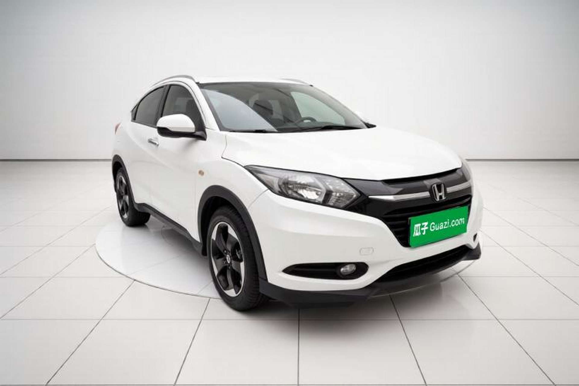 Used Honda Vezel 2016 1.8L CVT Front-Wheel Drive Pioneer Edition Exterior 2