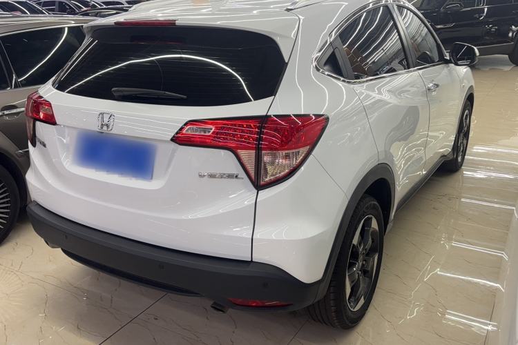Used Honda Vezel 2016 1.8L CVT Front-Wheel Drive Pioneer Edition Exterior 3